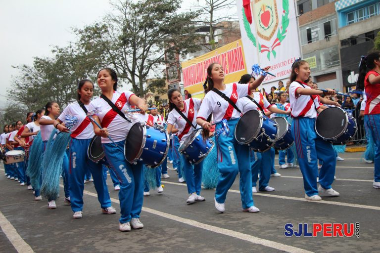 IE Edelmira del Pando, desfile escolar por fiestas patrias