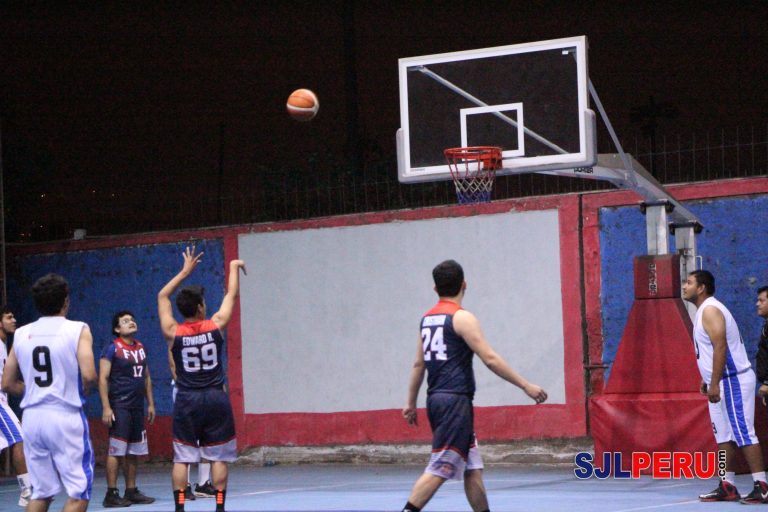 Final del Torneo Clausura de basket de damas y varones, SJL.
